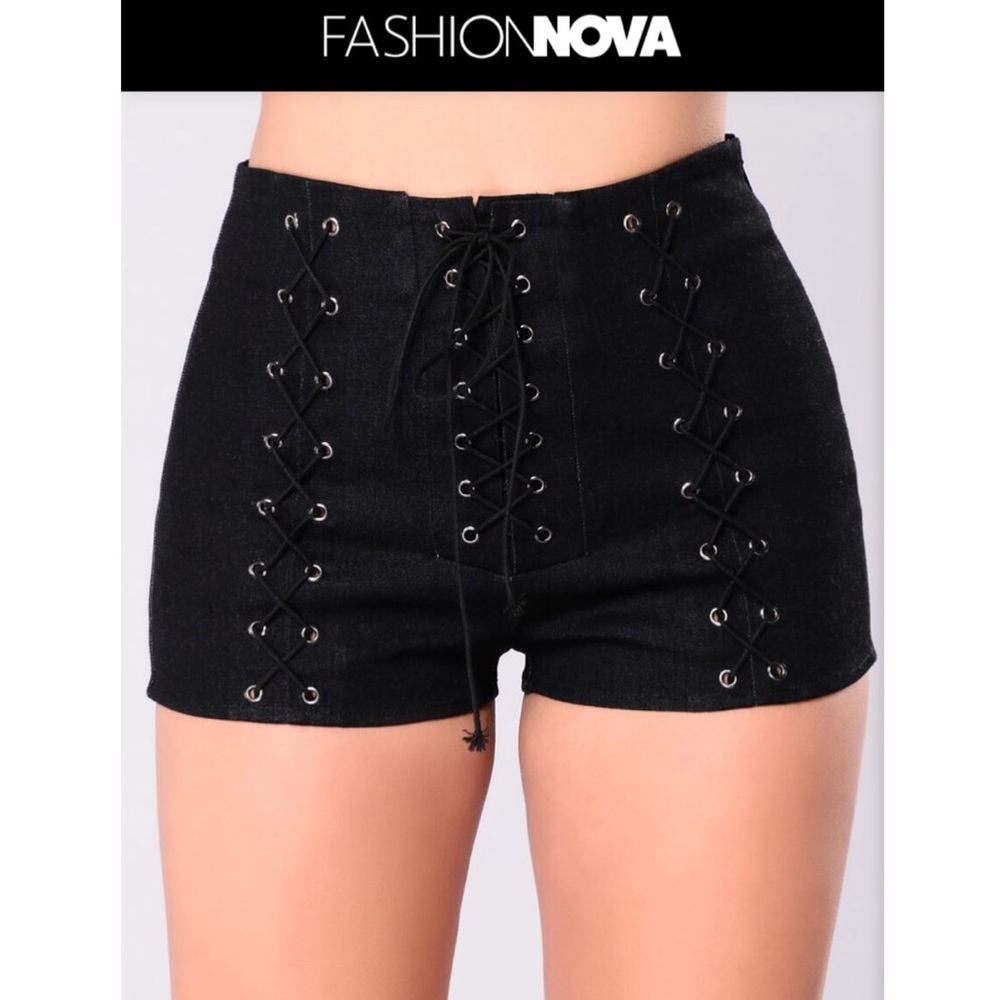 FASHION NOVA Some Way Shorts - Black Denim NWT